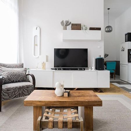 Sunrise Lounge Corvin 63M2 Ac Apartman Budapest Kültér fotó