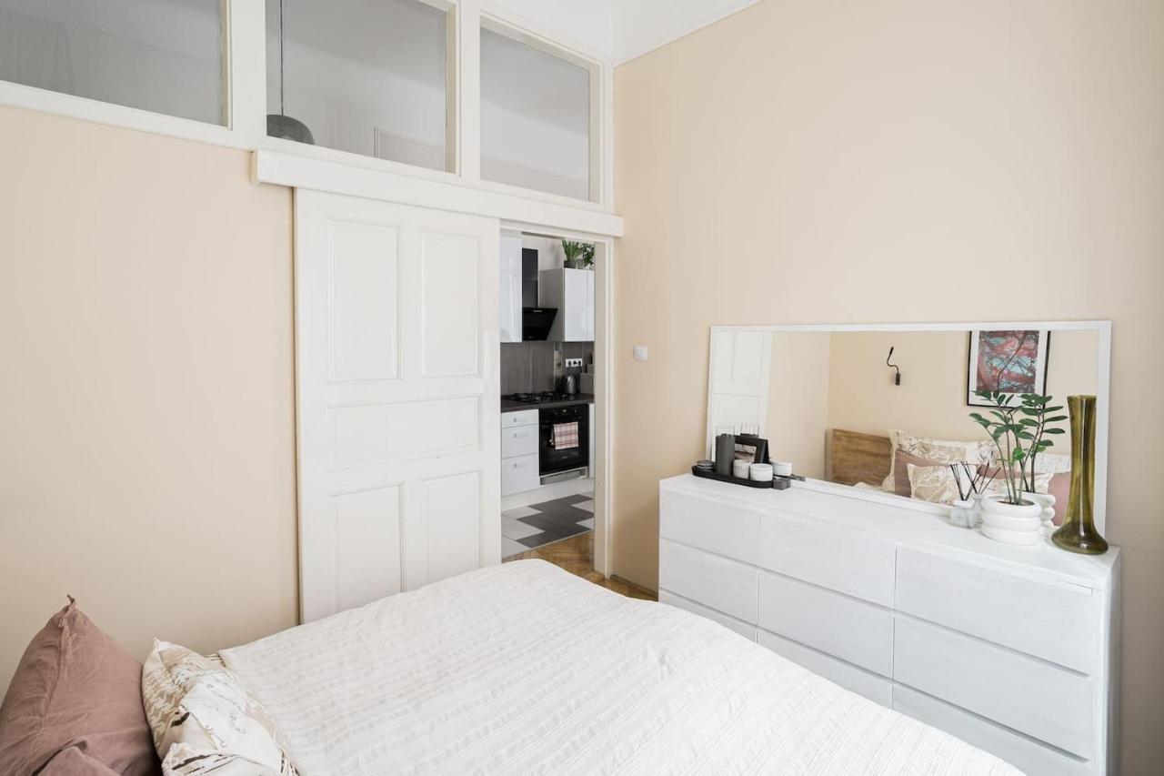Sunrise Lounge Corvin 63M2 Ac Apartman Budapest Kültér fotó