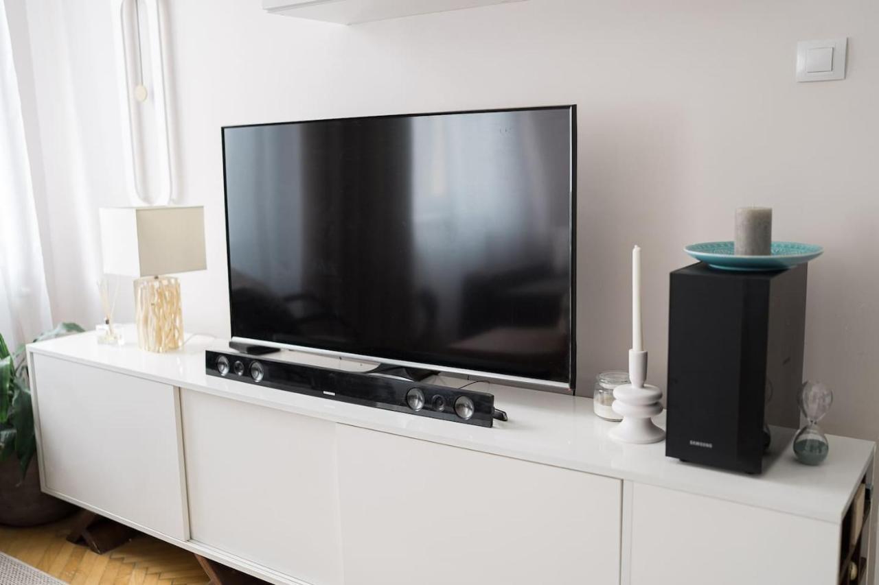 Sunrise Lounge Corvin 63M2 Ac Apartman Budapest Kültér fotó